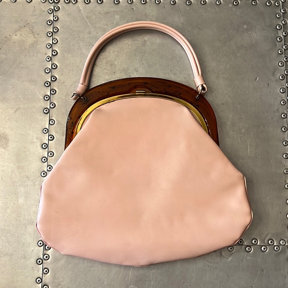 Cute vintage purse with lucite trim